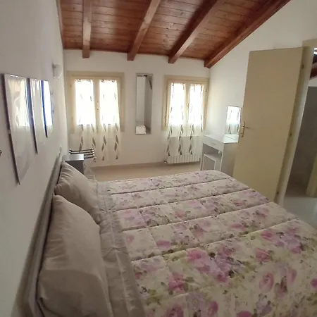 Casa Stella كوماكيو